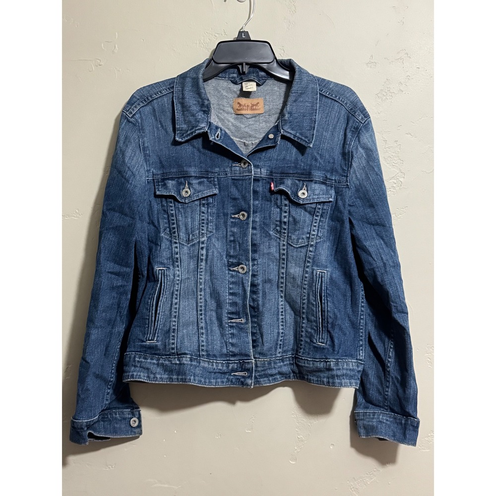 Levi's Women's XL Denim Trucker Jacket Medium Wash Blue Button Front Jean Jacket